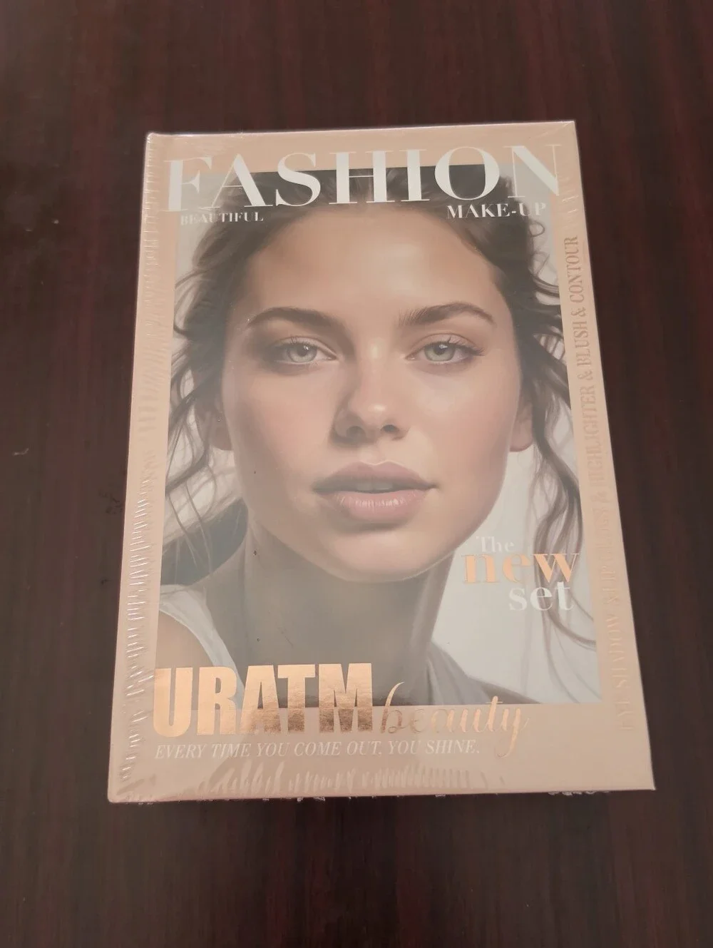 The URATM Beauty 5-Layer Makeup Book Palette